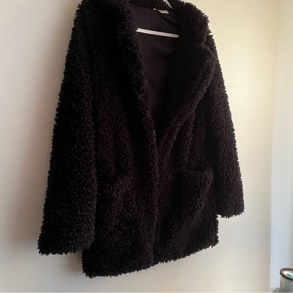Favlux fluffy black coat small